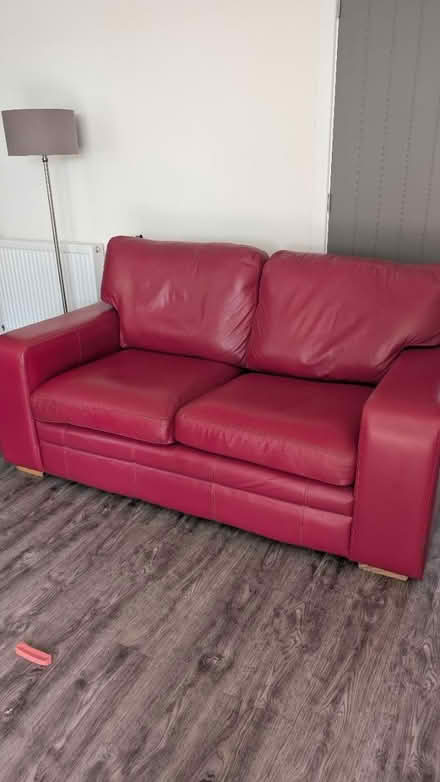 Photo of free Lovely comfy pink leather sofa (Shrivenham Swindon) #1