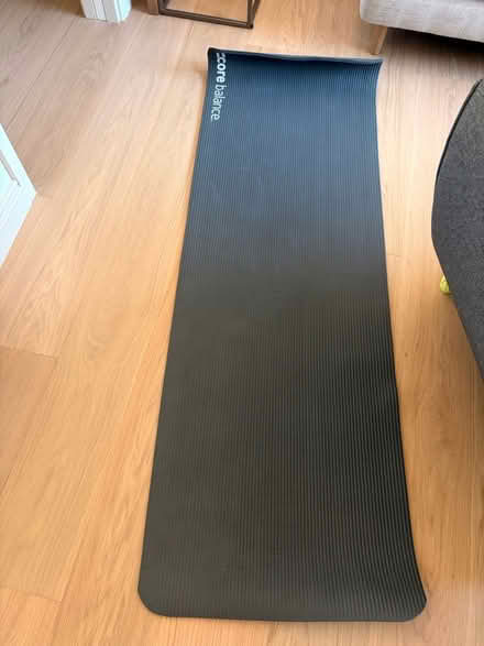 Photo of free Yoga mat (Chelsea SW3) #3