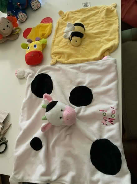 Photo of free Stuffed toys for infants/toddlers (Bowers x El Camino) #2