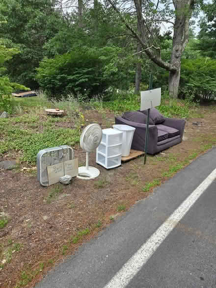 Photo of free Curb alert (401 longley rd groton MA) #1