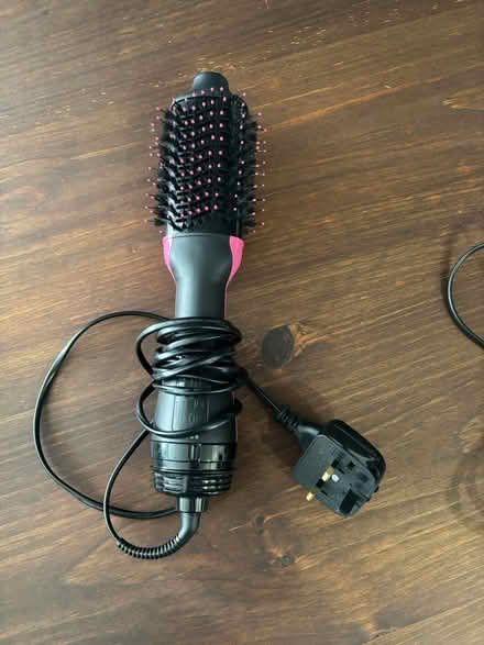 Photo of free Revlon volumiser brush (Hayes UB3) #1