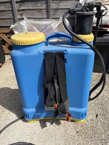 Photo of free Sprayer (BR5) #3