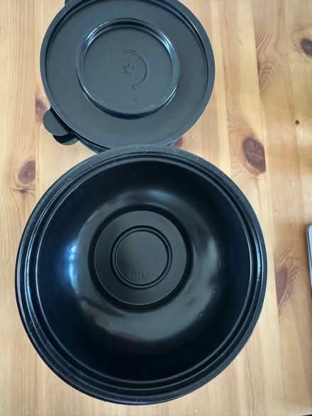 Photo of free Takeaway bowls from wagamama x 12 (Cowley OX4) #2