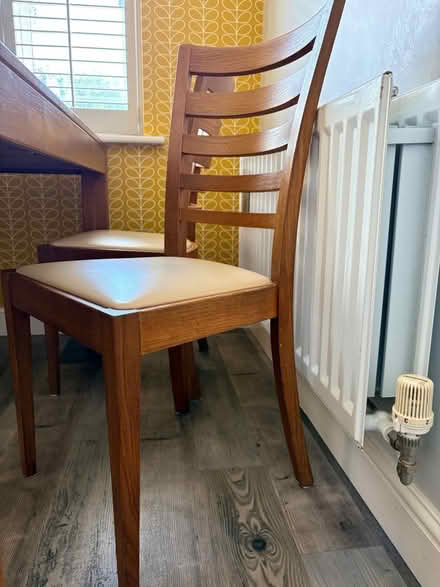 Photo of free Dining table and chairs (Droylsden M34) #3