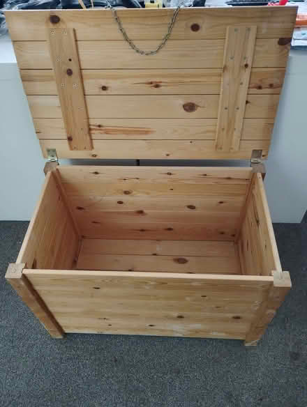 Photo of free Wooden Box / Chest (Glasgow City Centre G1) #3