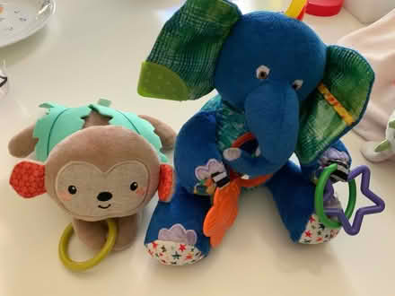 Photo of free Stuffed toys for infants/toddlers (Bowers x El Camino) #1