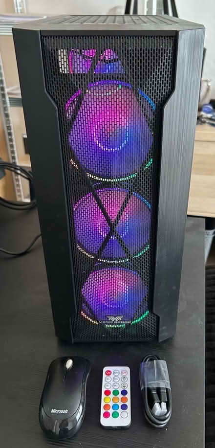 Photo of free veno scorp gaming pc (Wood Street E17) #1
