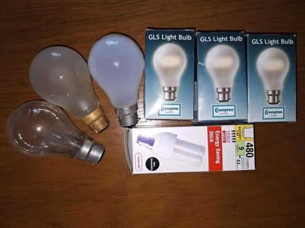 Photo of free Electric light bulbs (Chelmsford, CM1) #1