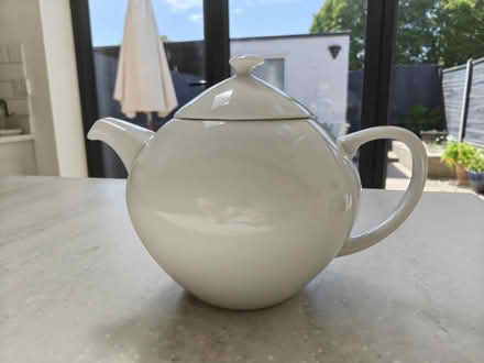 Photo of free Stylish Debenhams tea pot (Hurst Park, Molesey KT8) #2