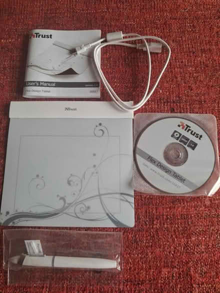Photo of free Design Tablet (Fleetville) #2