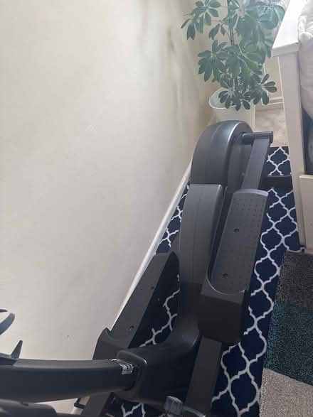 Photo of free Cross trainer (SK7 Hazelgrove) #3