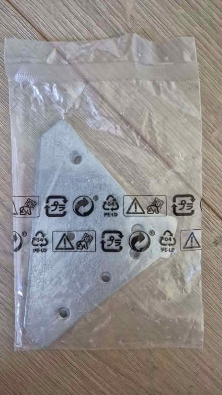 Photo of free Corner reinforcement metal plates (Kidlington OX5) #1