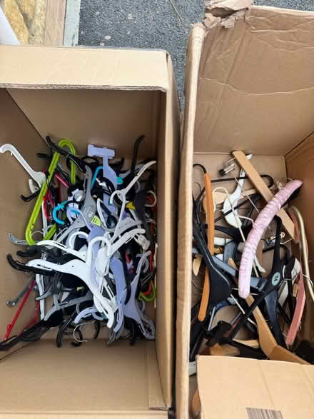 Photo of free kids & adults hangers (GL3) #1