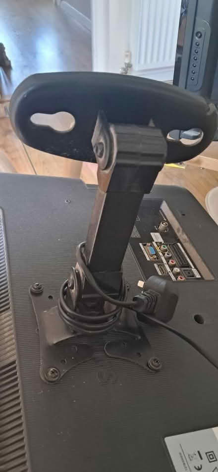 Photo of free TV 26" wall mounted with bracket (Galleywood, CM2) #2