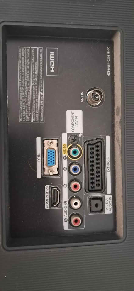 Photo of free TV 26" wall mounted with bracket (Galleywood, CM2) #3