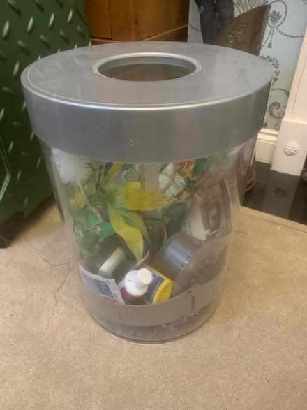 Photo of free Fish tank (Handcross/ near Crawley) #1