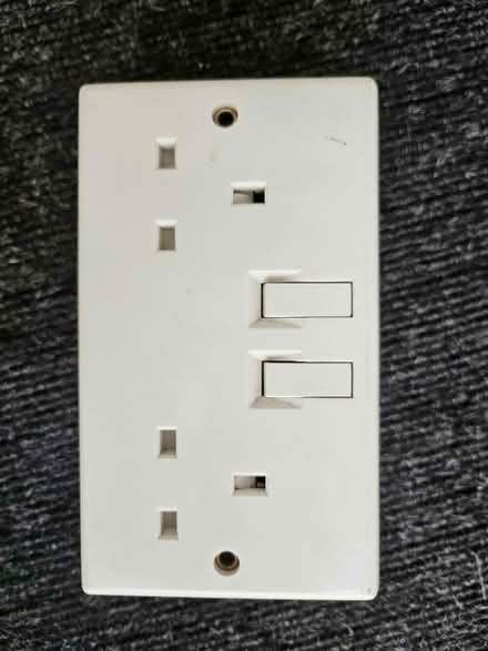 Photo of free Double plug socket (London Fields) #1