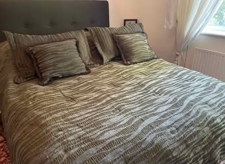 Photo of free Green Bedspread and Cushion set (Surbiton KT6) #1