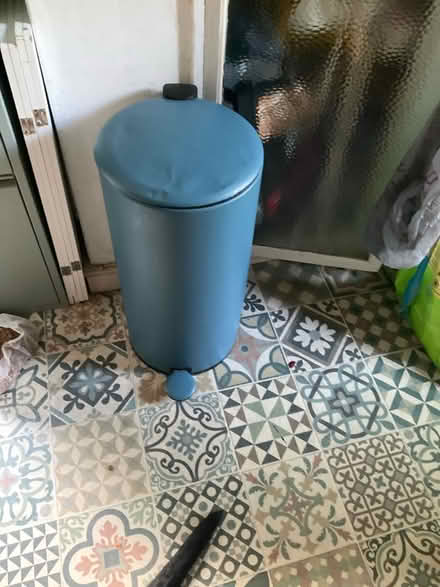 Photo of free Blue bin (Brockley SE4) #1