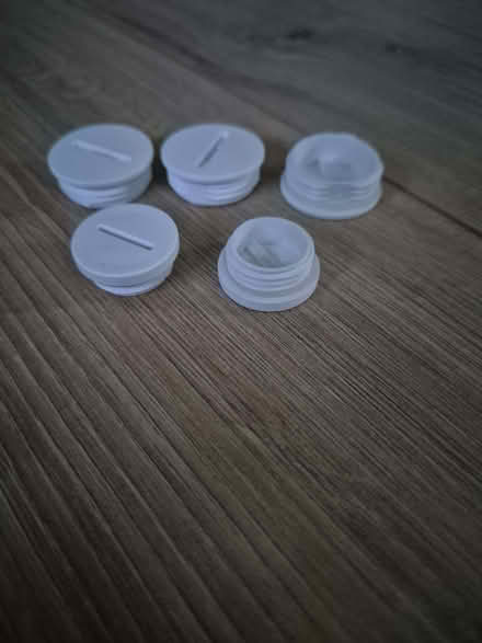 Photo of free Threaded plastic blanking plug (Kidlington OX5) #1