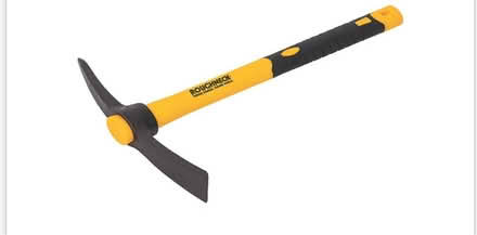 Photo of garden mattock (Ecclesfield S5) #1
