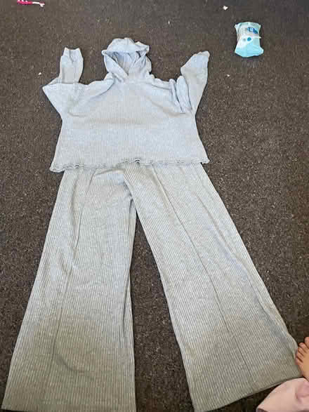 Photo of free Girls clothes age 10-11-12 (NW10 Harlesden) #4