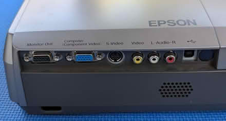 Photo of free Epson projector (Santa Clara near Great America) #2