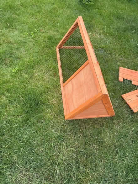 Photo of free Rabbit/guinea pig house (NE34 7hz) #3