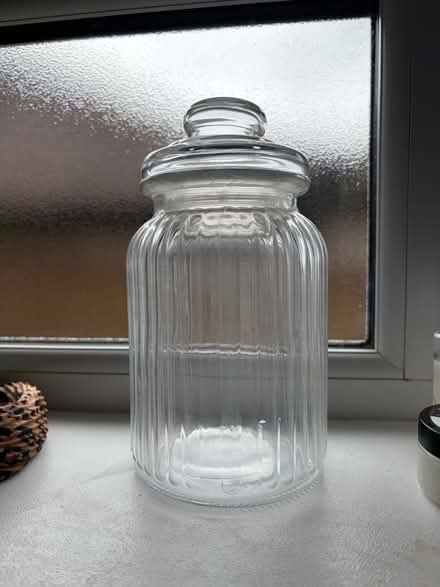 Photo of free Glass jar (Park street st albans AL2) #1