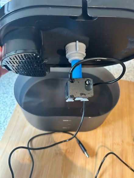 Photo of free Cat water fountain (Airdrie ML6) #3