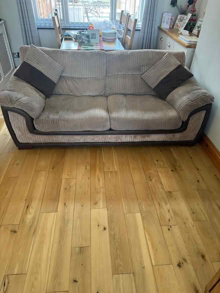 Photo of free Sofa (Ox1) #1