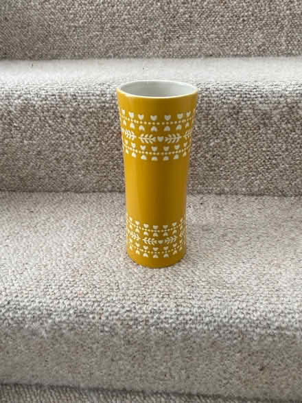 Photo of free Small vase (Stubbington) #1