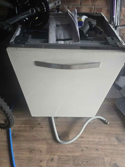 Photo of free Kenwood Dish washer (Gwersylt) #1