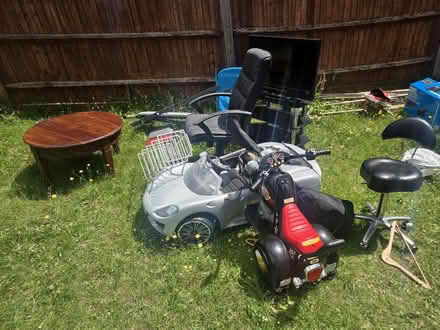 Photo of free Bunch of stuff (Kennington) #1