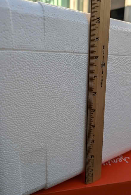 Photo of free Styrofoam cooler/shipping box (Santa Clara near Great America) #4