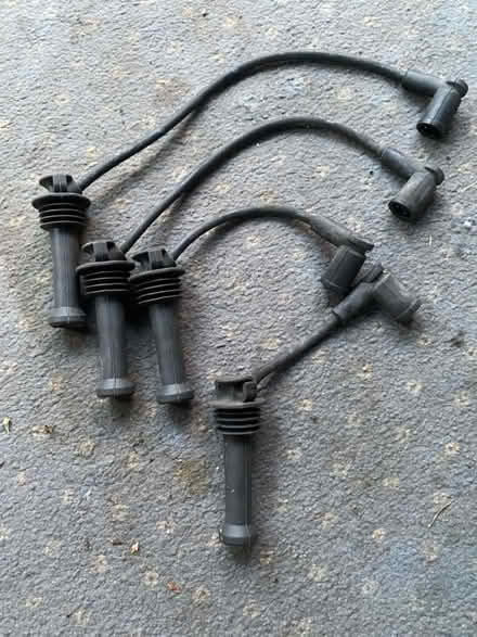 Photo of free HT leads from 2010 Ford C-max (Purbrook PO7) #1