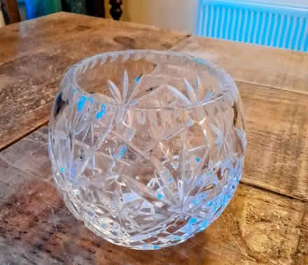 Photo of free Glass Vase (Earley RG6) #1