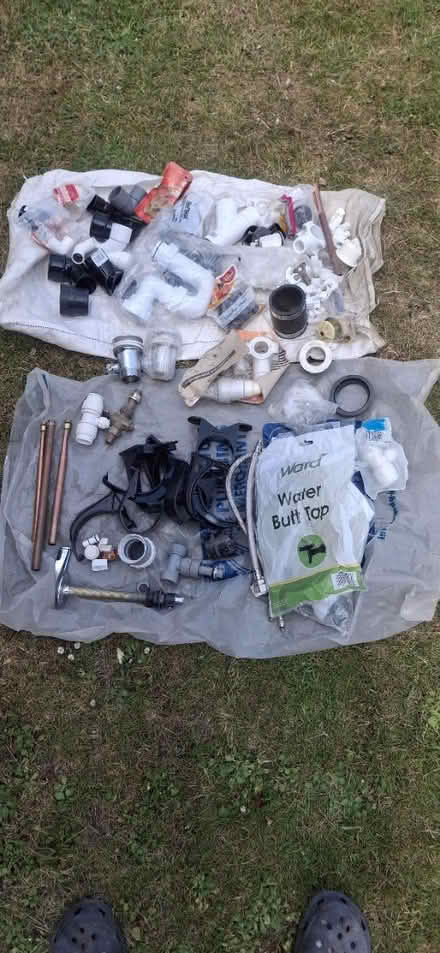 Photo of free Plumbing bits and bobs (Isleworth TW7) #1