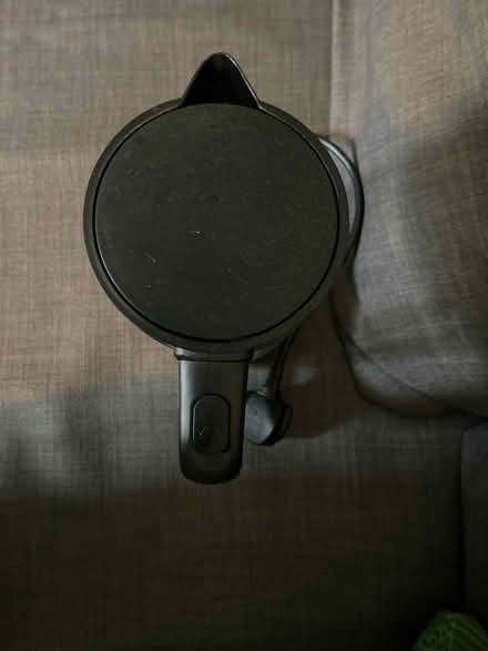Photo of free Working Kettle -leaks when pours (Cardonald, Glasgow, G52) #2