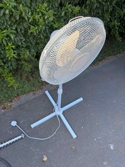 Photo of free Sainsburys fan (GU52 6jl) #1