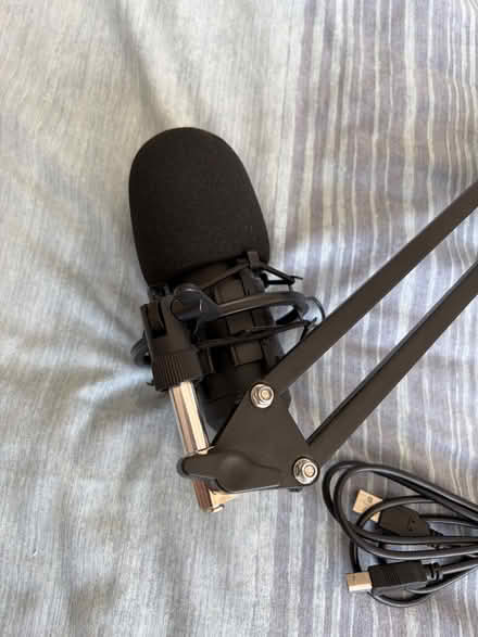 Photo of free USB Microphone (BR5) #3