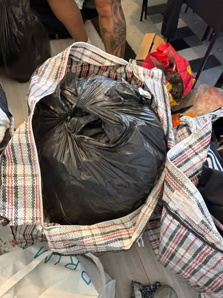 Photo of free Clothes mixed men and woman (Balham SW17) #2