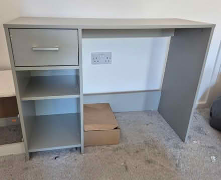 Photo of free Desk with drawer (HP20) #1