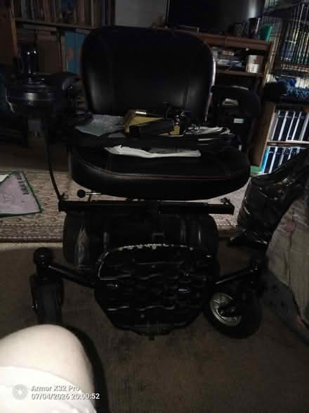 Photo of free Mobility equipment (SG64YQ) #1