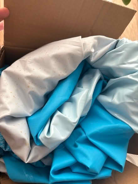 Photo of free Large paddling pool (Weybridge KT13) #2