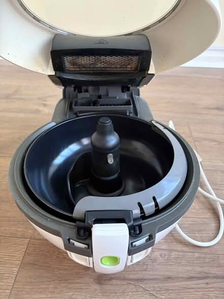 Photo of free Tefal Airfryer (BR5) #2
