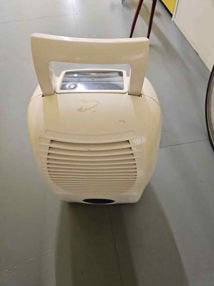Photo of free Dehumidifier, working (S26) #1