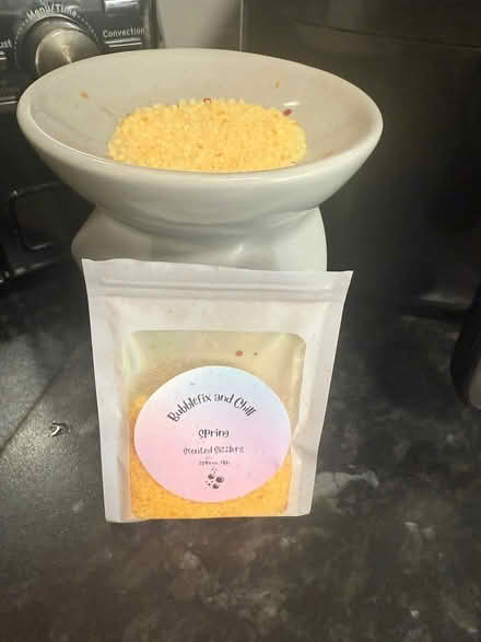 Photo of free Grey ceramic candle wax melt holder (Carshalton) #2