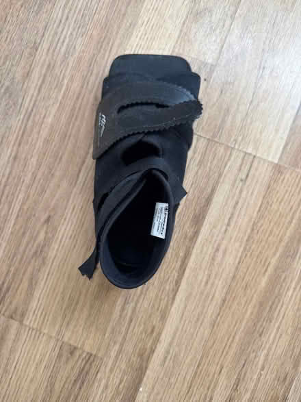 Photo of free Medical Boot (Norbury CR7) #4