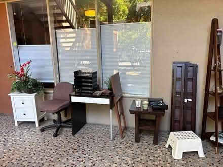 Photo of free office furniture (2330 NW Flanders) #3